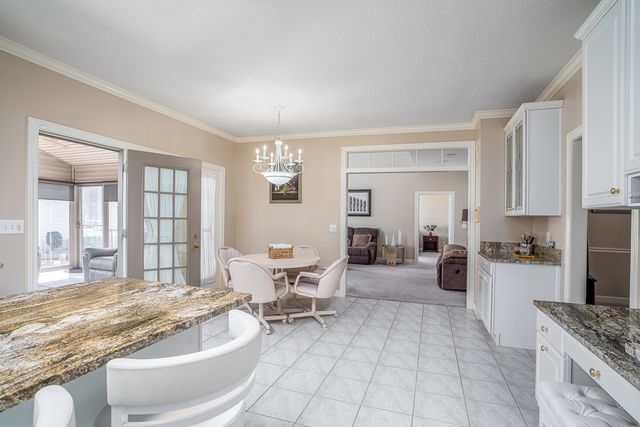 3755 E 61st Boulevard, Davenport, IA 52807