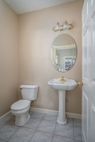 3755 E 61st Boulevard, Davenport, IA 52807