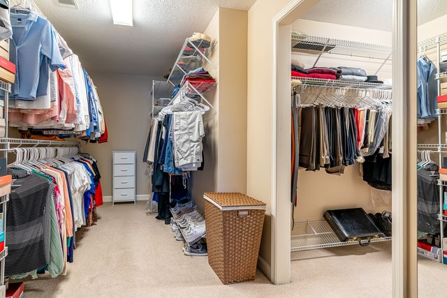 3755 E 61st Boulevard, Davenport, IA 52807