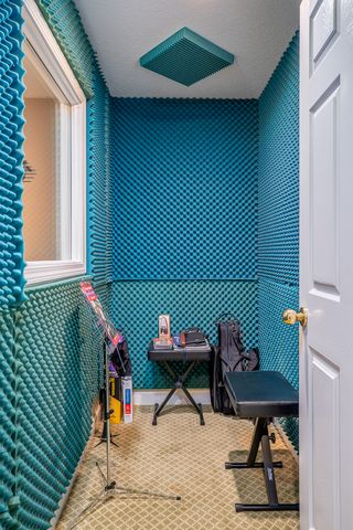 3755 E 61st Boulevard, Davenport, IA 52807