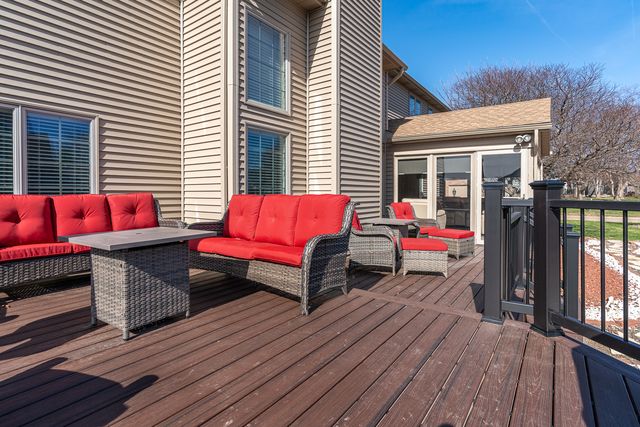 3755 E 61st Boulevard, Davenport, IA 52807