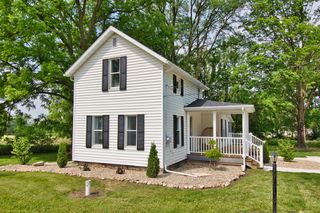 8974 M-140, Berrien Center, MI 49102