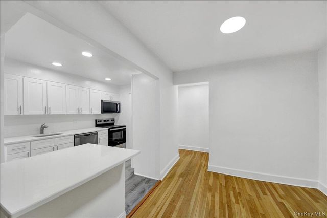 3840 Greystone Avenue 3I, Bronx, NY 10463