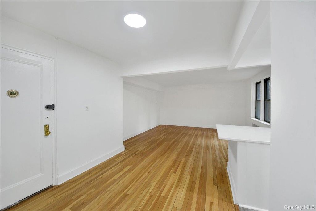 3840 Greystone Avenue 3I, Bronx, NY 10463