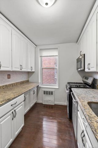 245 Rumsey Road 6O, Yonkers, NY 10701
