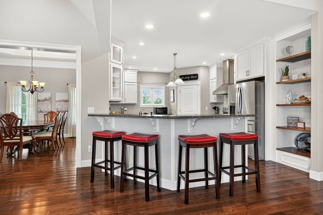 487 Cedar Hill Rd, Celina, TN 38551