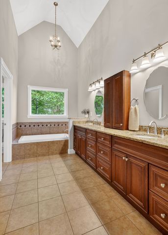 487 Cedar Hill Rd, Celina, TN 38551
