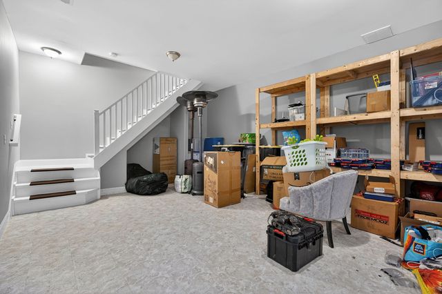 487 Cedar Hill Rd, Celina, TN 38551
