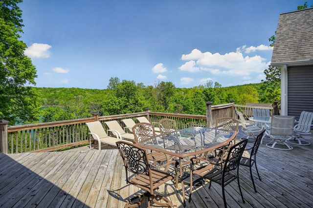 487 Cedar Hill Rd, Celina, TN 38551