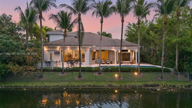 611 Sweet Bay Ave, Plantation, FL 33324