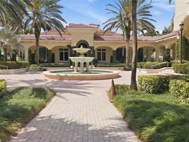 611 Sweet Bay Ave, Plantation, FL 33324