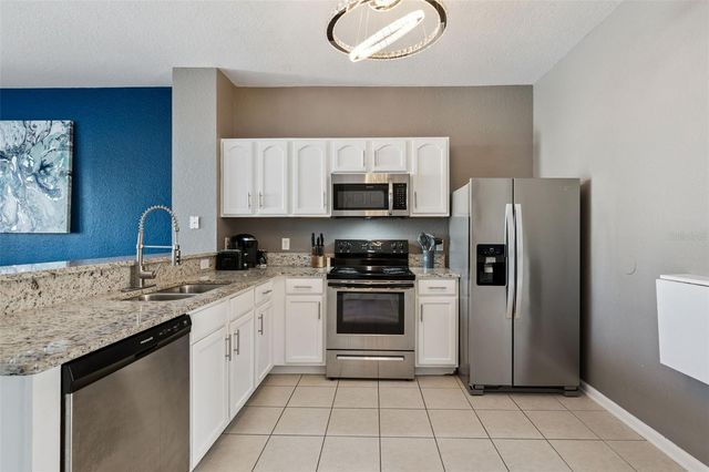 2530 MANESHAW LANE, Kissimmee, FL 34747