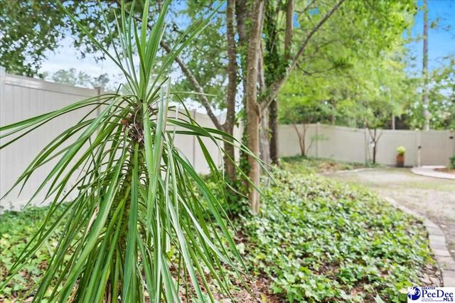 1454 Dorchester Road, Florence, SC 29501