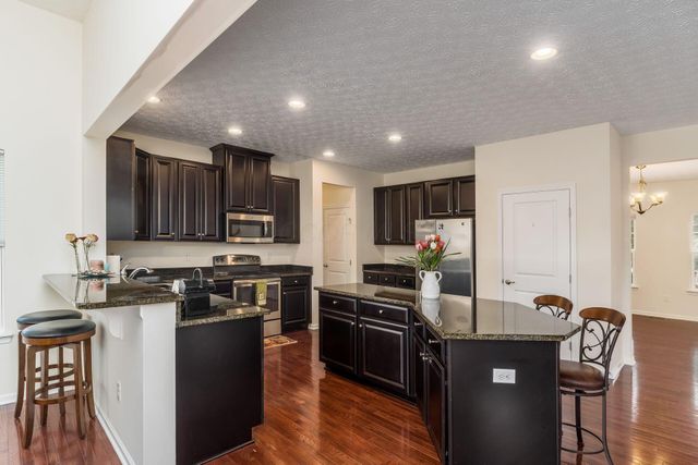 145 Shawnee Drive, Pickerington, OH 43147