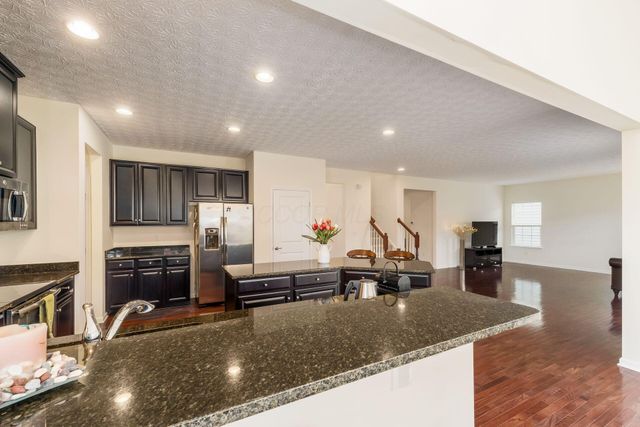 145 Shawnee Drive, Pickerington, OH 43147