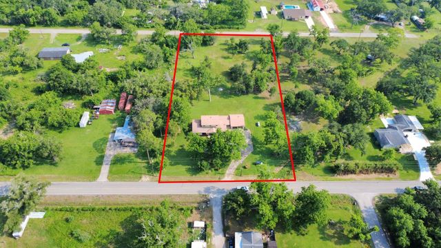 1413 Cr-347 Road, Brazoria, TX 77422