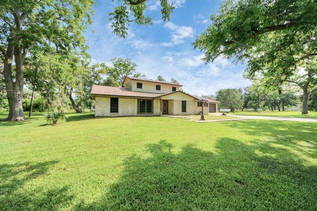 1413 Cr-347 Road, Brazoria, TX 77422