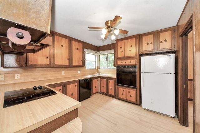 1413 Cr-347 Road, Brazoria, TX 77422