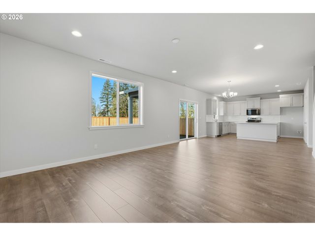 1535 Nw Tracy, Mc Minnville, OR 97128