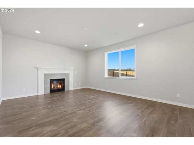 1535 Nw Tracy, Mc Minnville, OR 97128