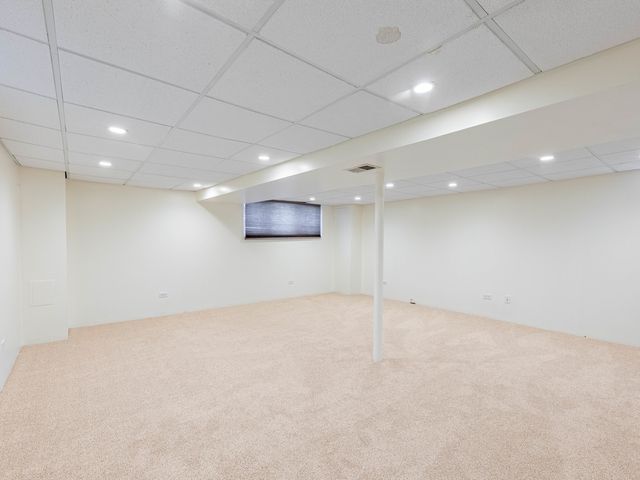 5127 S New England Avenue, Chicago, IL 60638