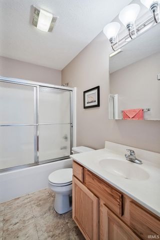 2613 COLUMBUS Boulevard, Kokomo, IN 46901