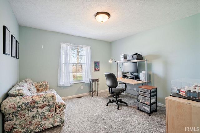 2613 COLUMBUS Boulevard, Kokomo, IN 46901