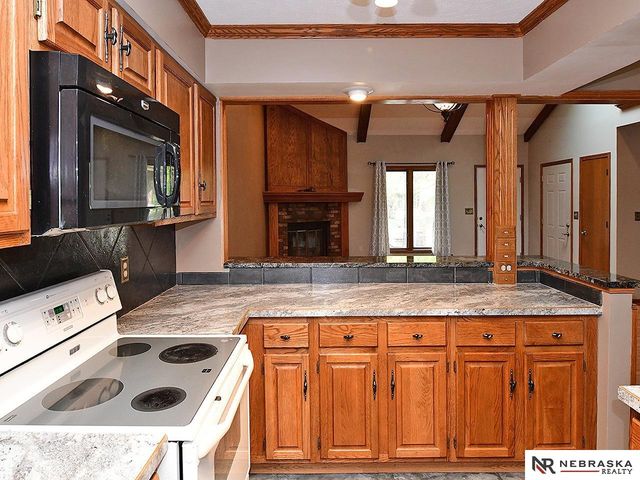 1400 Trelawney Drive, Lincoln, NE 68512