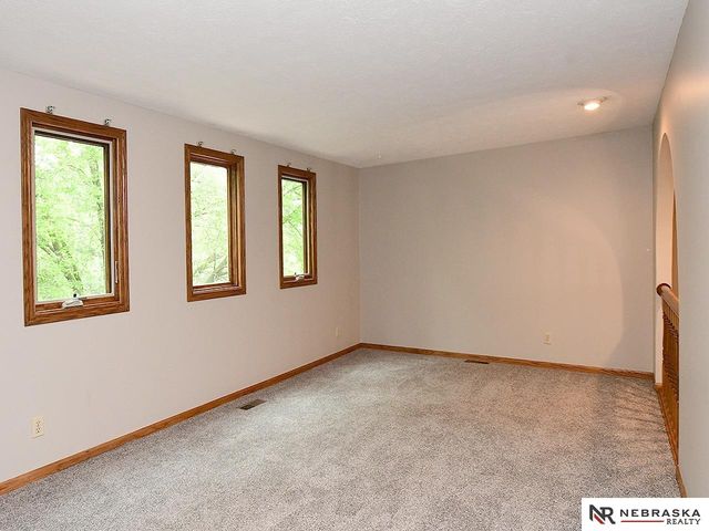 1400 Trelawney Drive, Lincoln, NE 68512