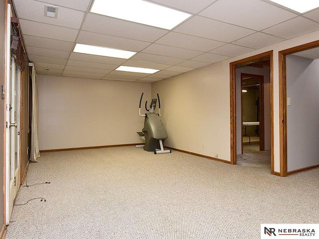 1400 Trelawney Drive, Lincoln, NE 68512