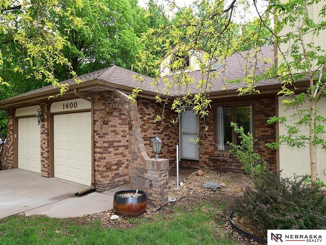 1400 Trelawney Drive, Lincoln, NE 68512