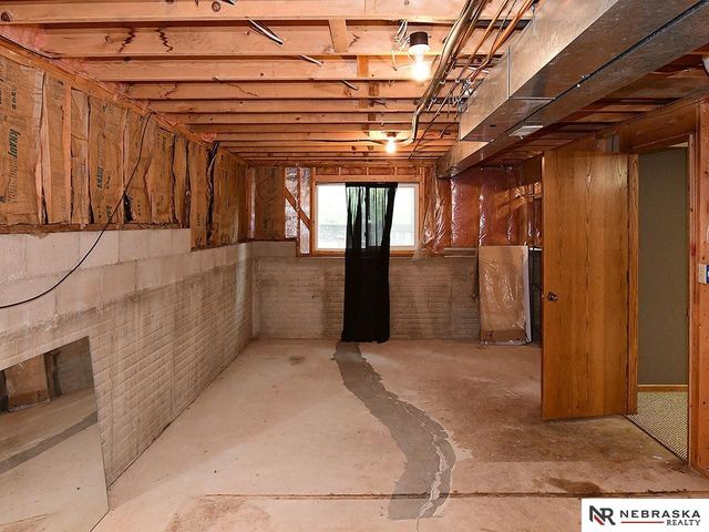 1400 Trelawney Drive, Lincoln, NE 68512