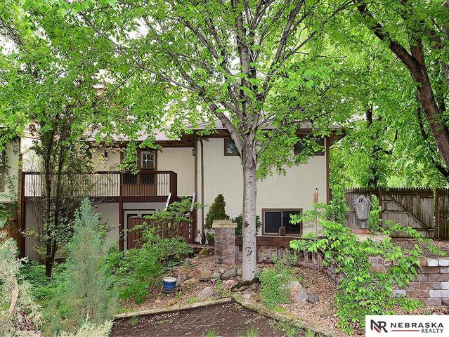 1400 Trelawney Drive, Lincoln, NE 68512