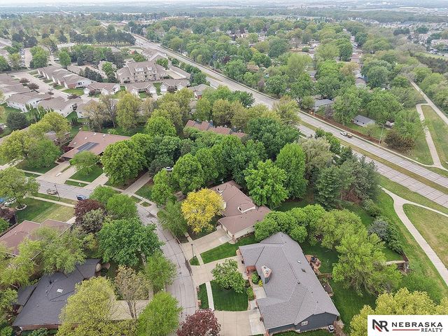1400 Trelawney Drive, Lincoln, NE 68512