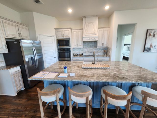 394 Willie's Court, Whitesboro, TX 76273