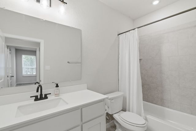 113 Cooper Court, Springtown, TX 76082