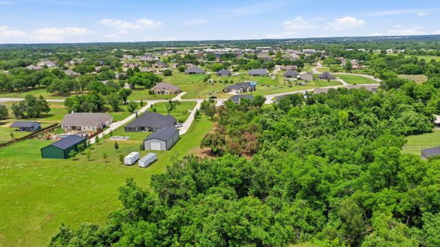 113 Cooper Court, Springtown, TX 76082
