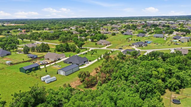 113 Cooper Court, Springtown, TX 76082