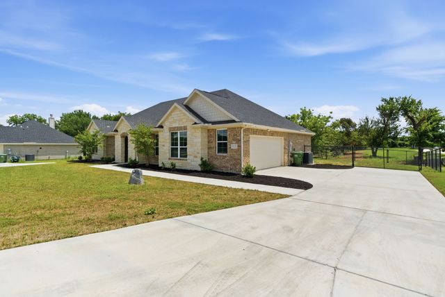 113 Cooper Court, Springtown, TX 76082