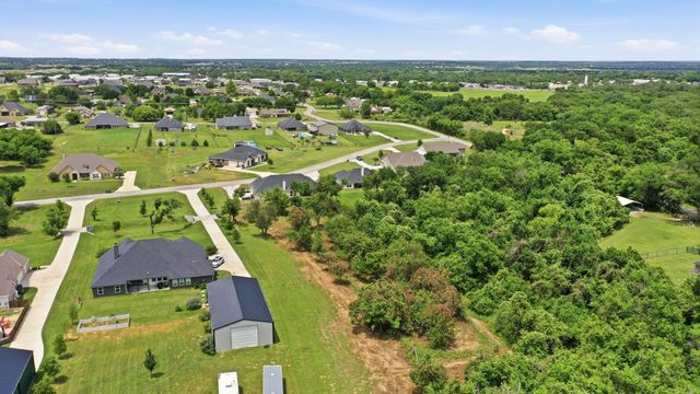 113 Cooper Court, Springtown, TX 76082