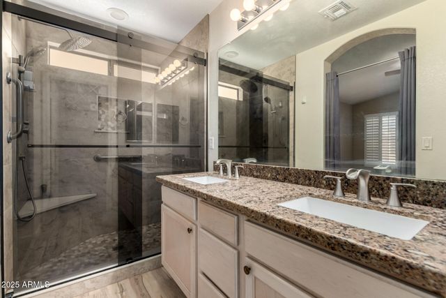 2101 S MERIDIAN Road 301, Apache Junction, AZ 85120