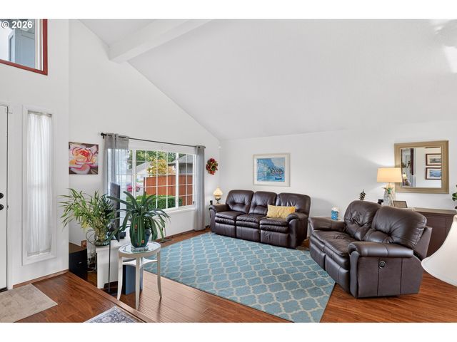 17824 Sw GRANADA Dr, Beaverton, OR 97007