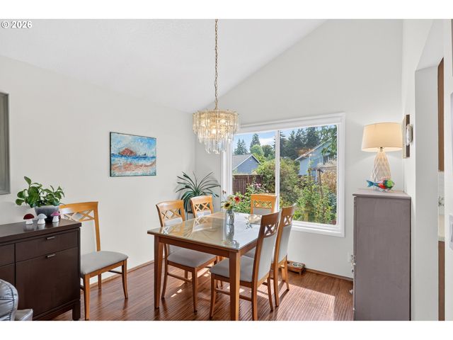 17824 Sw GRANADA Dr, Beaverton, OR 97007