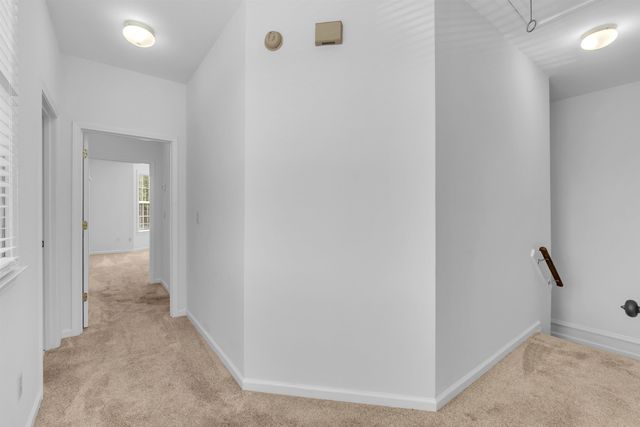 176 HARBOR VILLAGE DR, Memphis, TN 38103