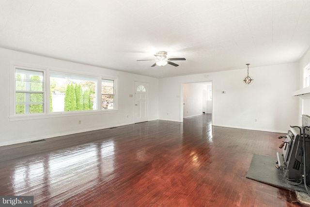 1138 FRANKLIN ST, Carlisle, PA 17013