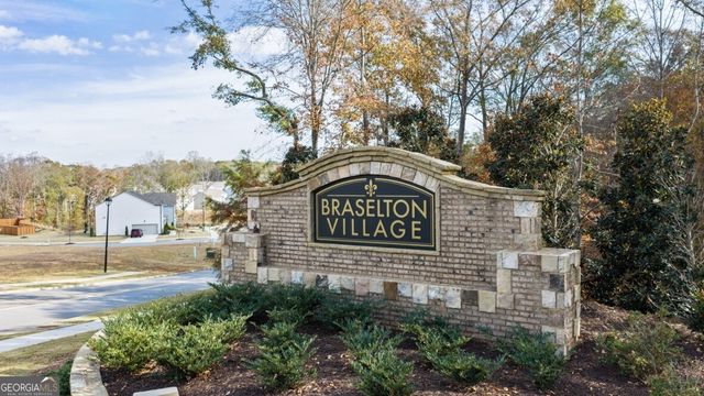 88 King Village, Braselton, GA 30517