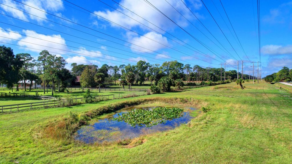 Image 16 of property listing at 0000 Acme Road, Wellington, FL 33414