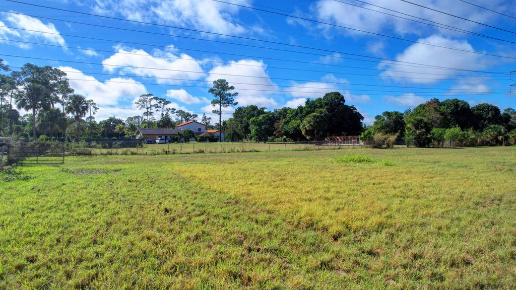 Image 18 of property listing at 0000 Acme Road, Wellington, FL 33414