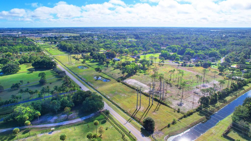 Image 8 of property listing at 0000 Acme Road, Wellington, FL 33414