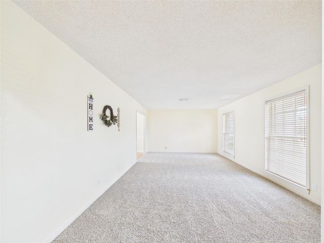 205 Narcissus Street, Lake Jackson, TX 77566